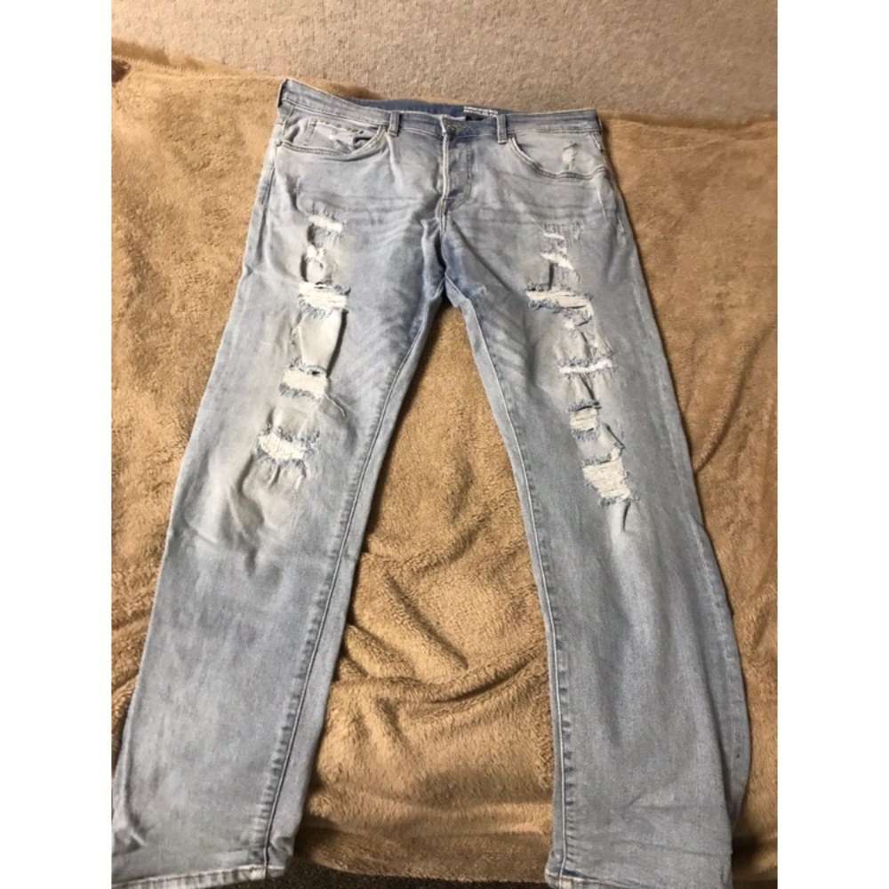 Distressed Denim Jeans